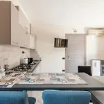 Free Parking - Modern Design In A Oasis Apartment